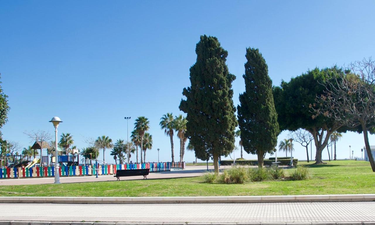 Apartamento Casa Bamboo Torre Del Mar Exterior foto